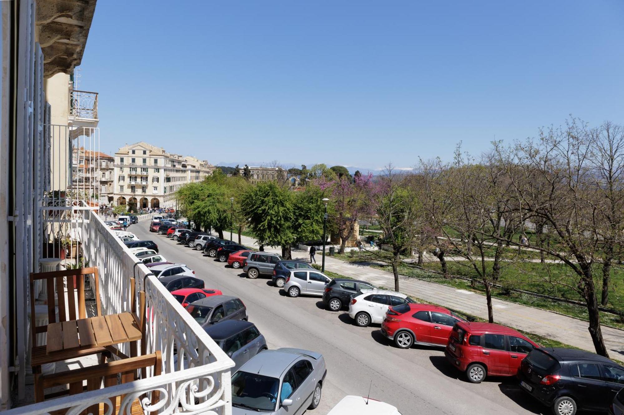 The Consulate Apartment Corfu  Стая снимка